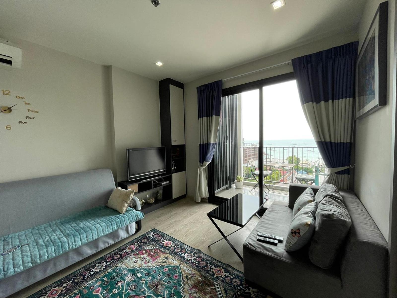 Apartmán The Base Deluxe Pattaya Exteriér fotografie