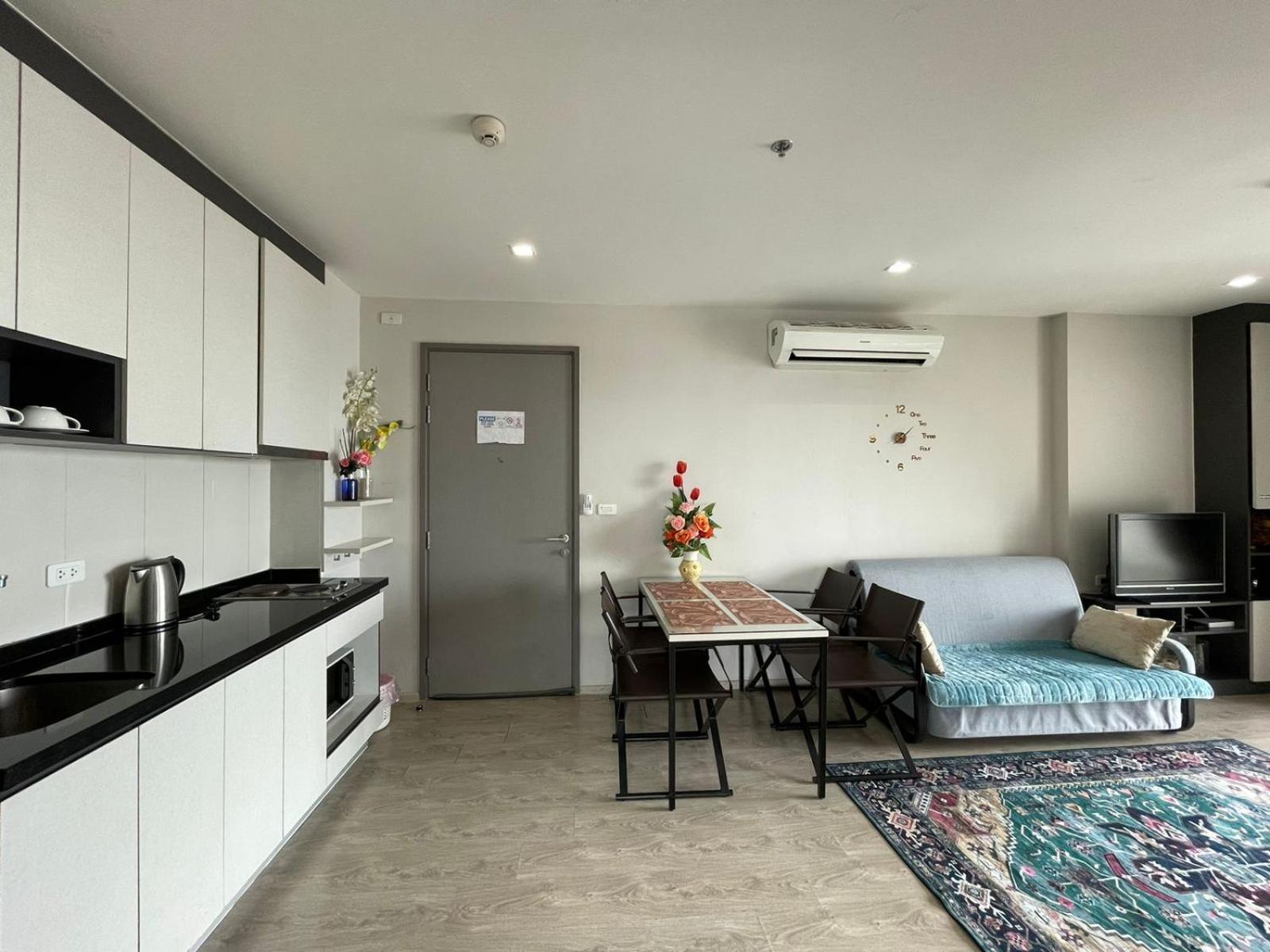 Apartmán The Base Deluxe Pattaya Exteriér fotografie