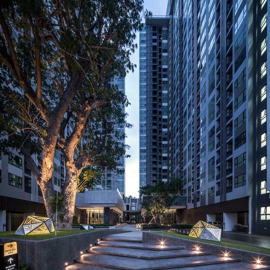 Apartmán The Base Deluxe Pattaya Exteriér fotografie